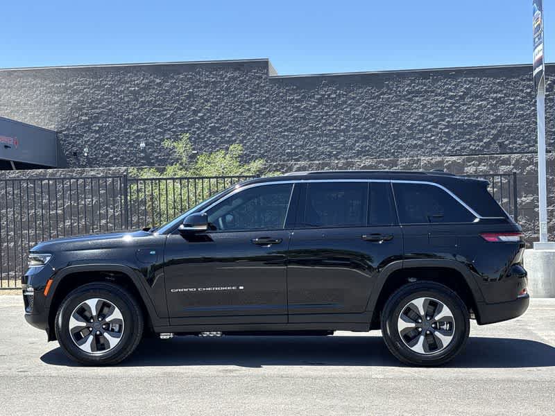 Thumbnail: 2025 Jeep Grand Cherokee - 5