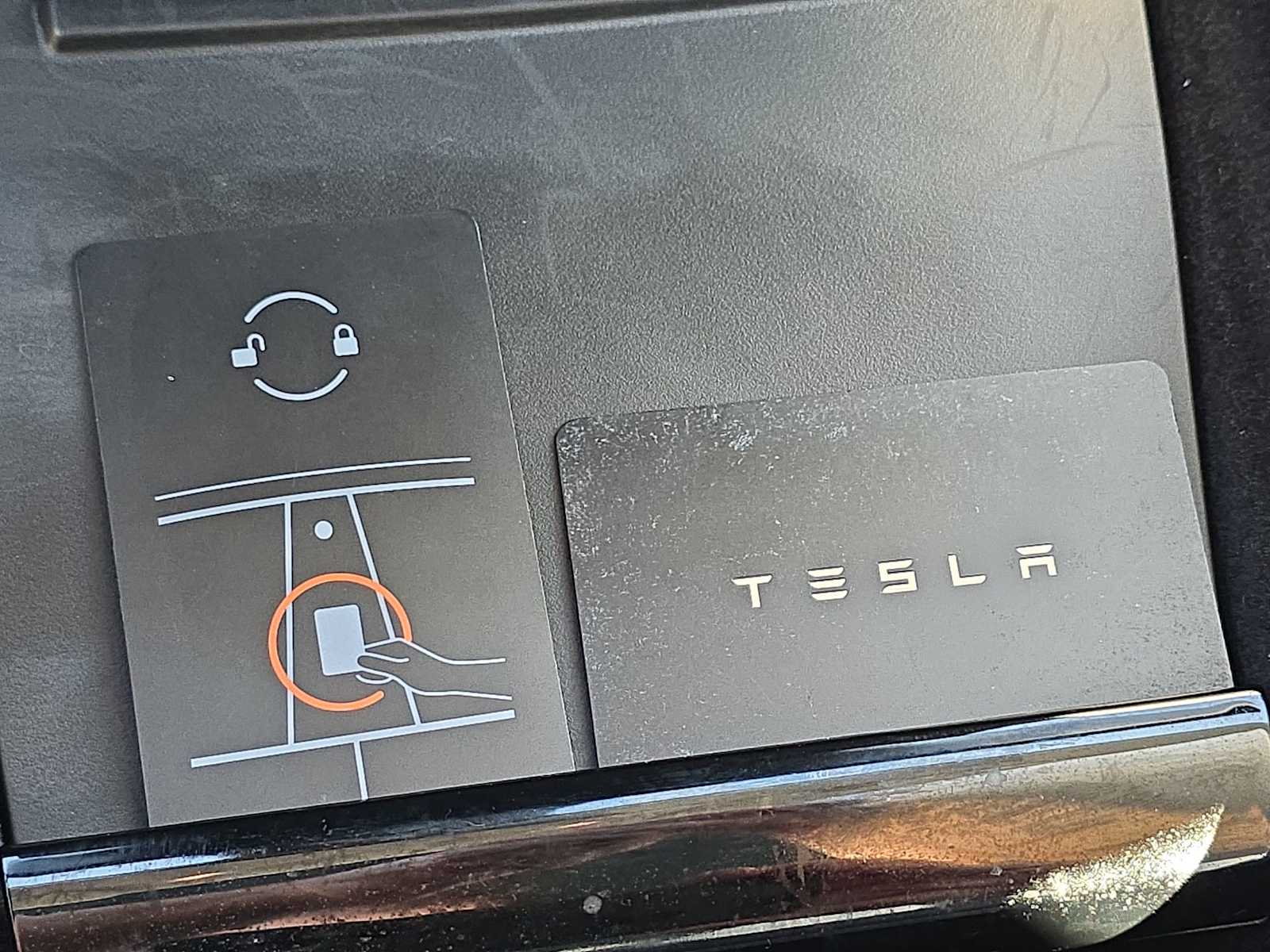 Thumbnail: 2019 Tesla Model 3 - 23