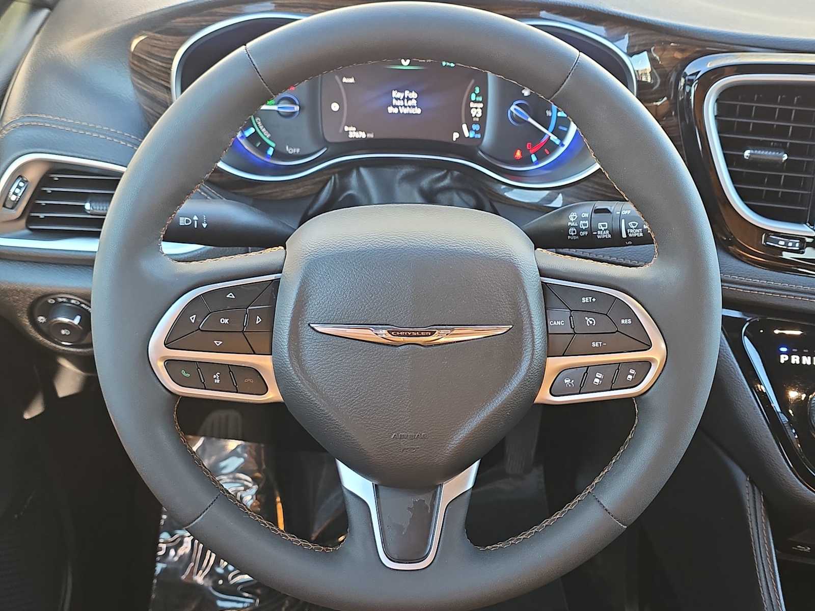 Thumbnail: 2022 Chrysler Pacifica - 19