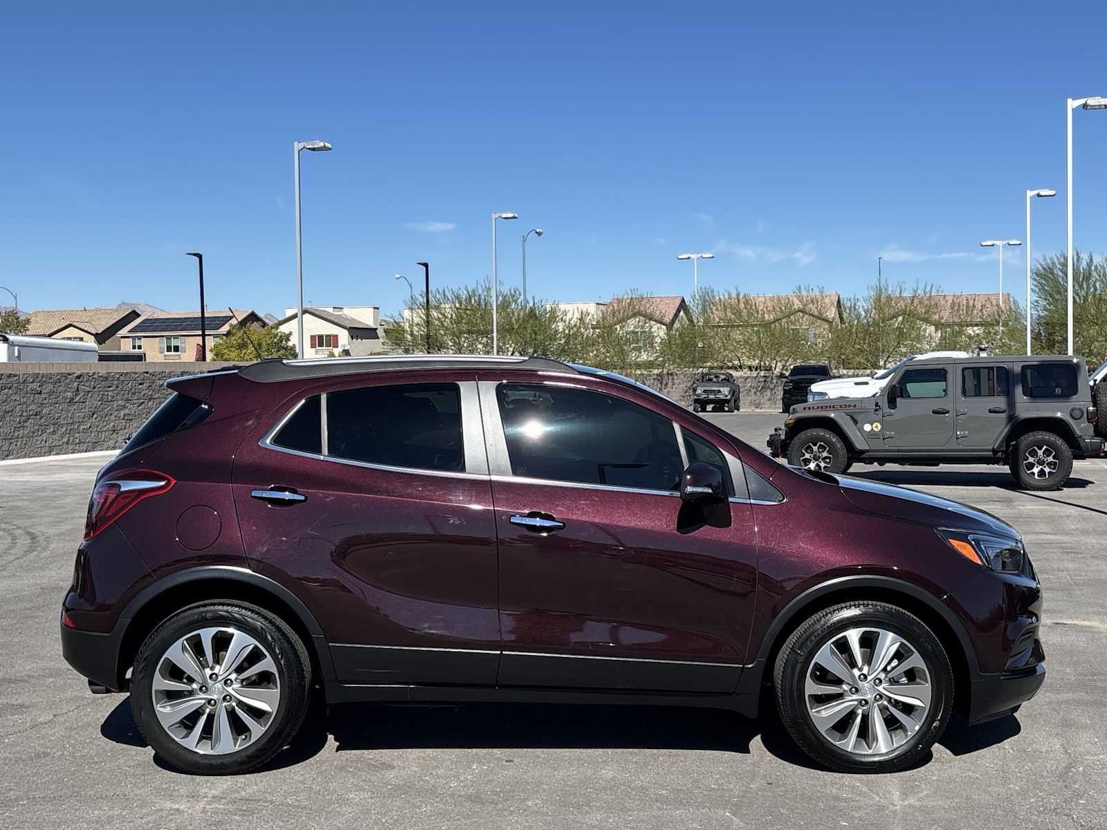 Thumbnail: 2017 Buick Encore - 26