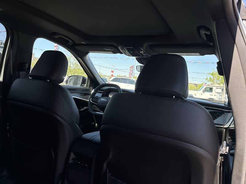 Thumbnail: 2025 Jeep Wagoneer S - 14