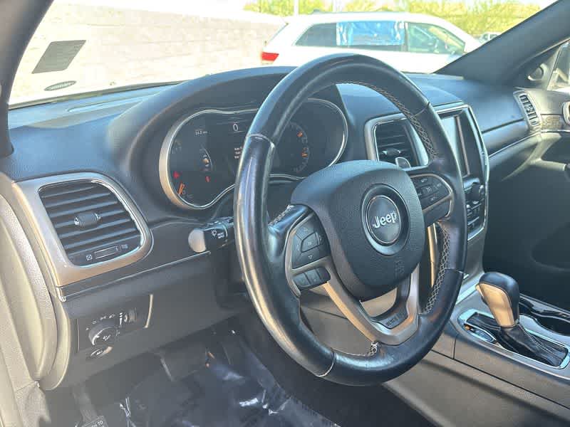 Thumbnail: 2016 Jeep Grand Cherokee - 8