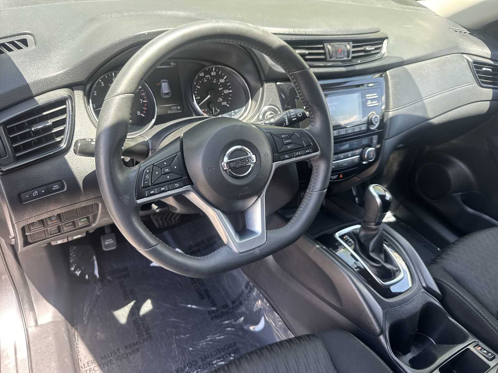 Thumbnail: 2017 Nissan Rogue - 10