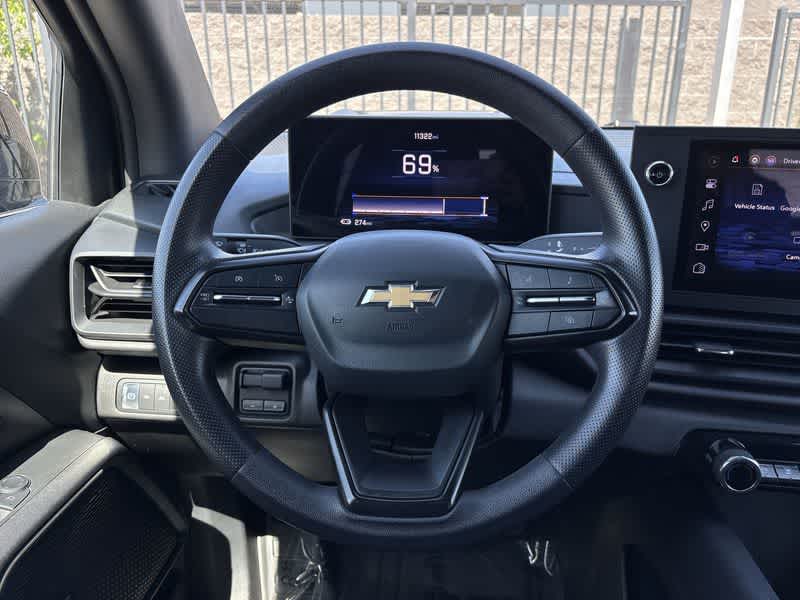 Thumbnail: 2024 Chevrolet Silverado EV - 19