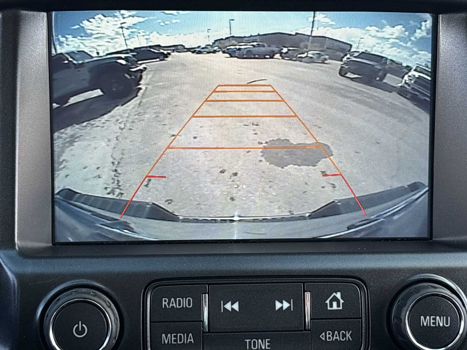 Thumbnail: 2016 Chevrolet Colorado - 23