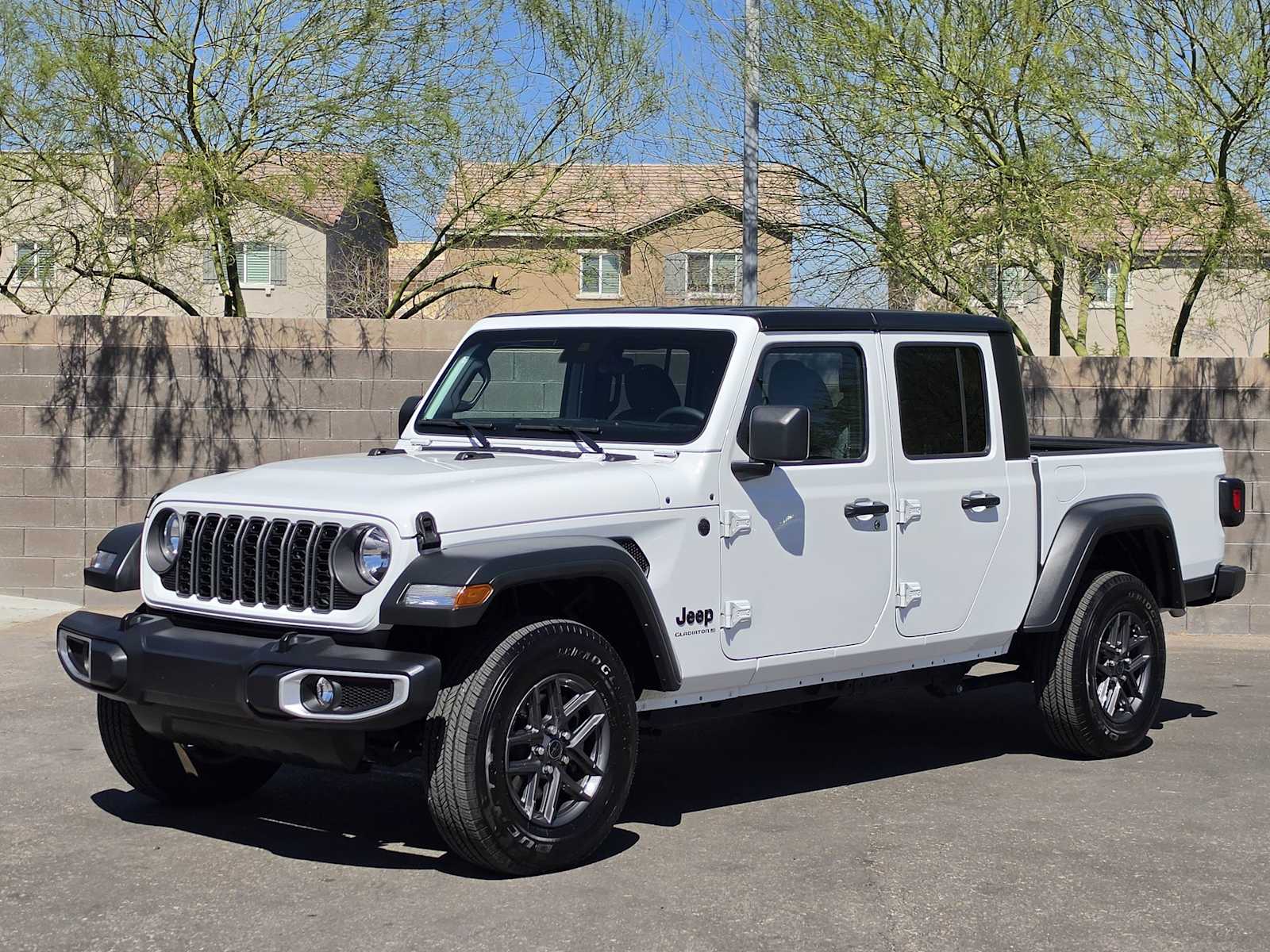 Thumbnail: 2025 Jeep Gladiator - 5