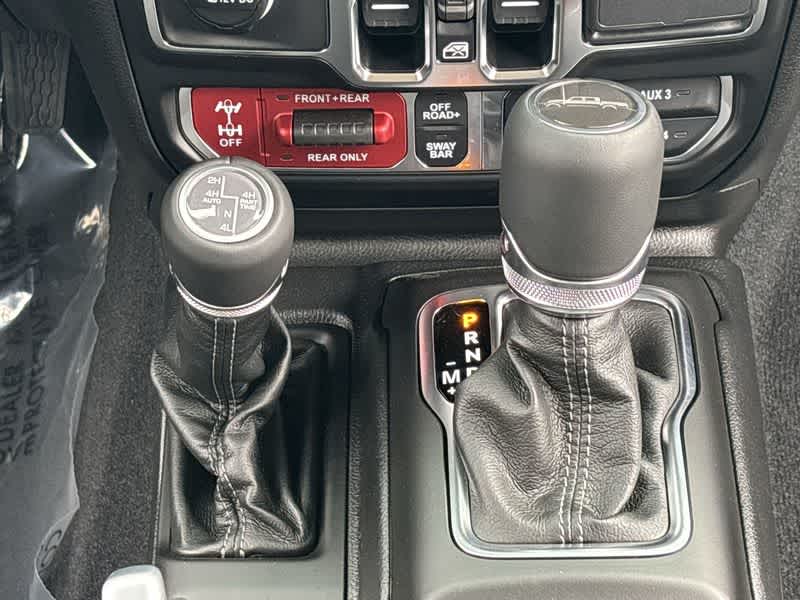 Thumbnail: 2025 Jeep Gladiator - 19