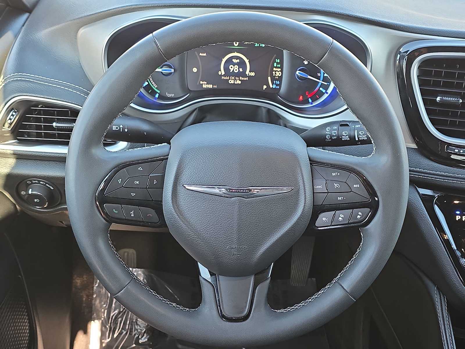 Thumbnail: 2024 Chrysler Pacifica - 18