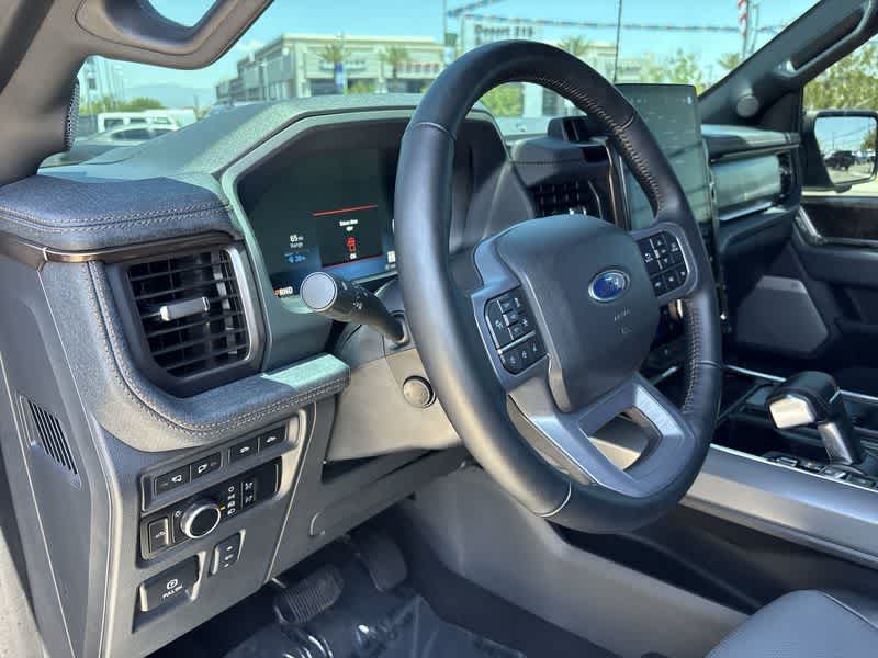 2023 Ford F-150 Lightning Lariat 10