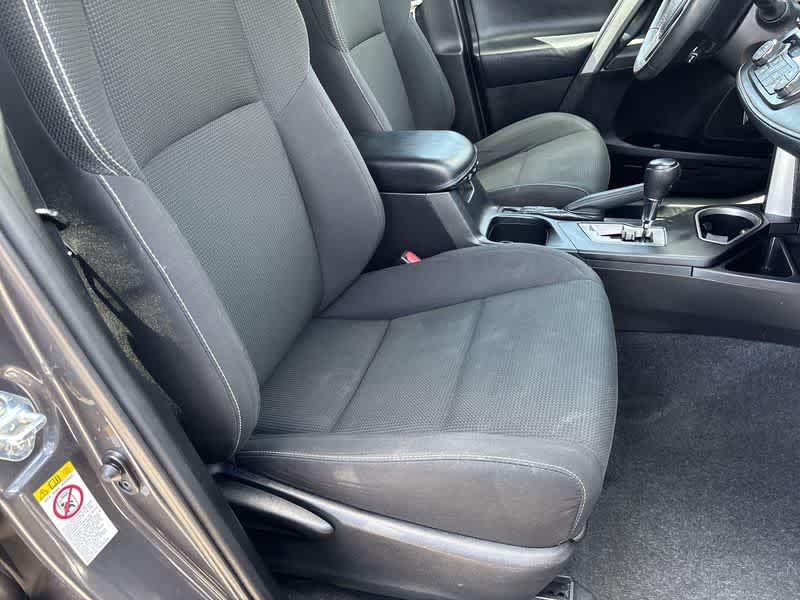 Thumbnail: 2017 Toyota RAV4 - 18