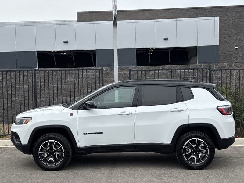 Thumbnail: 2024 Jeep Compass - 5