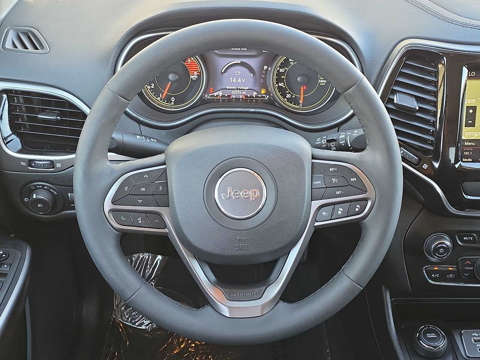 Thumbnail: 2022 Jeep Cherokee - 19