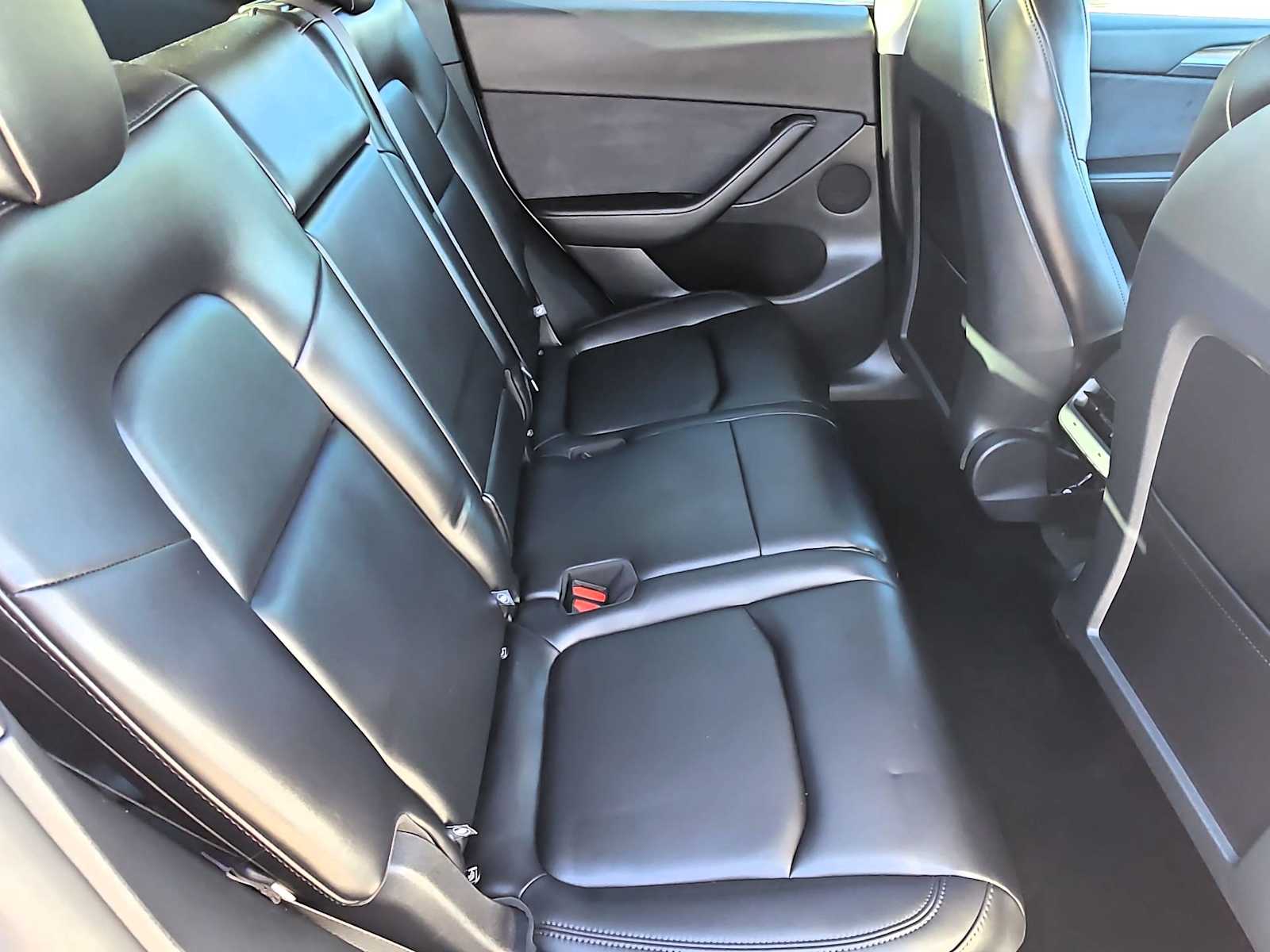 Thumbnail: 2025 Tesla Model Y - 17