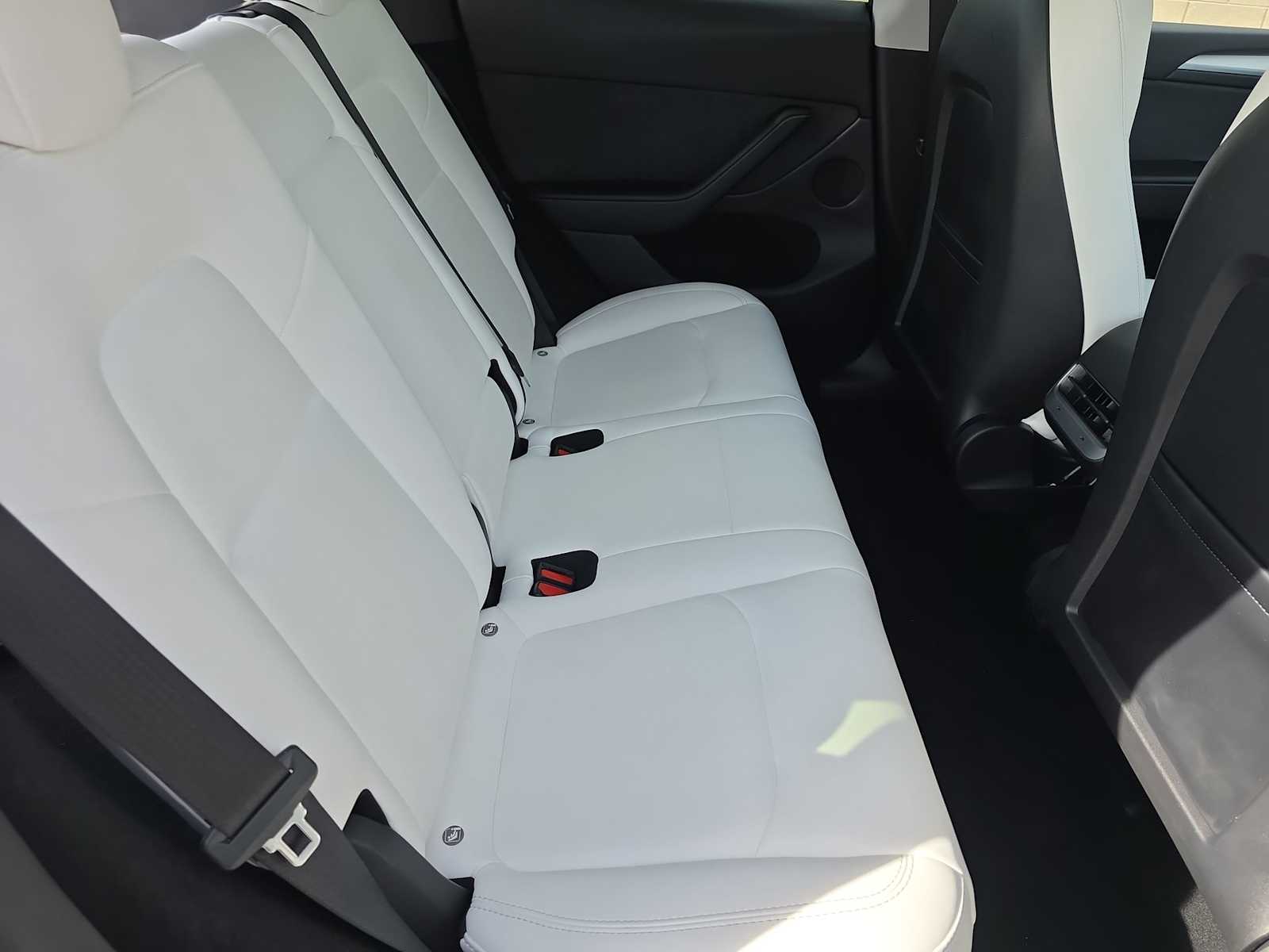 Thumbnail: 2023 Tesla Model Y - 17