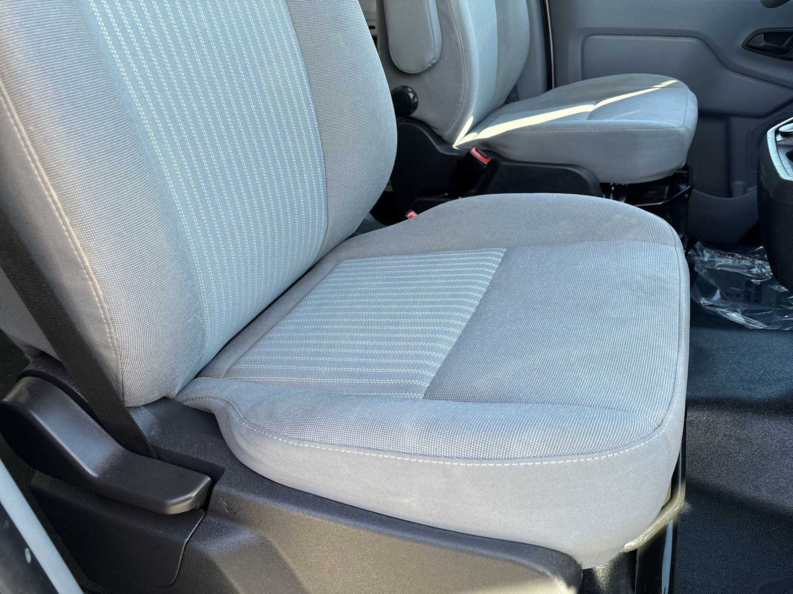 Thumbnail: 2018 Ford Transit Series - 17