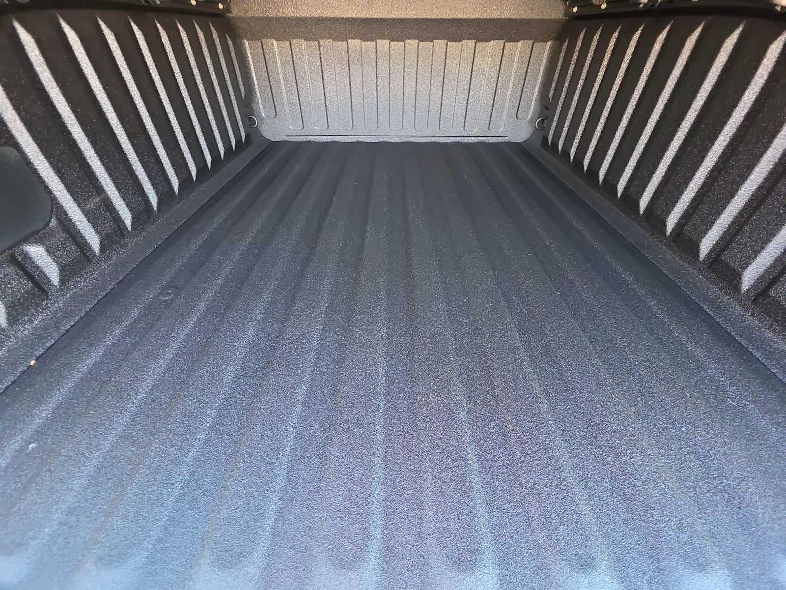 Thumbnail: 2026 RAM 1500 - 21