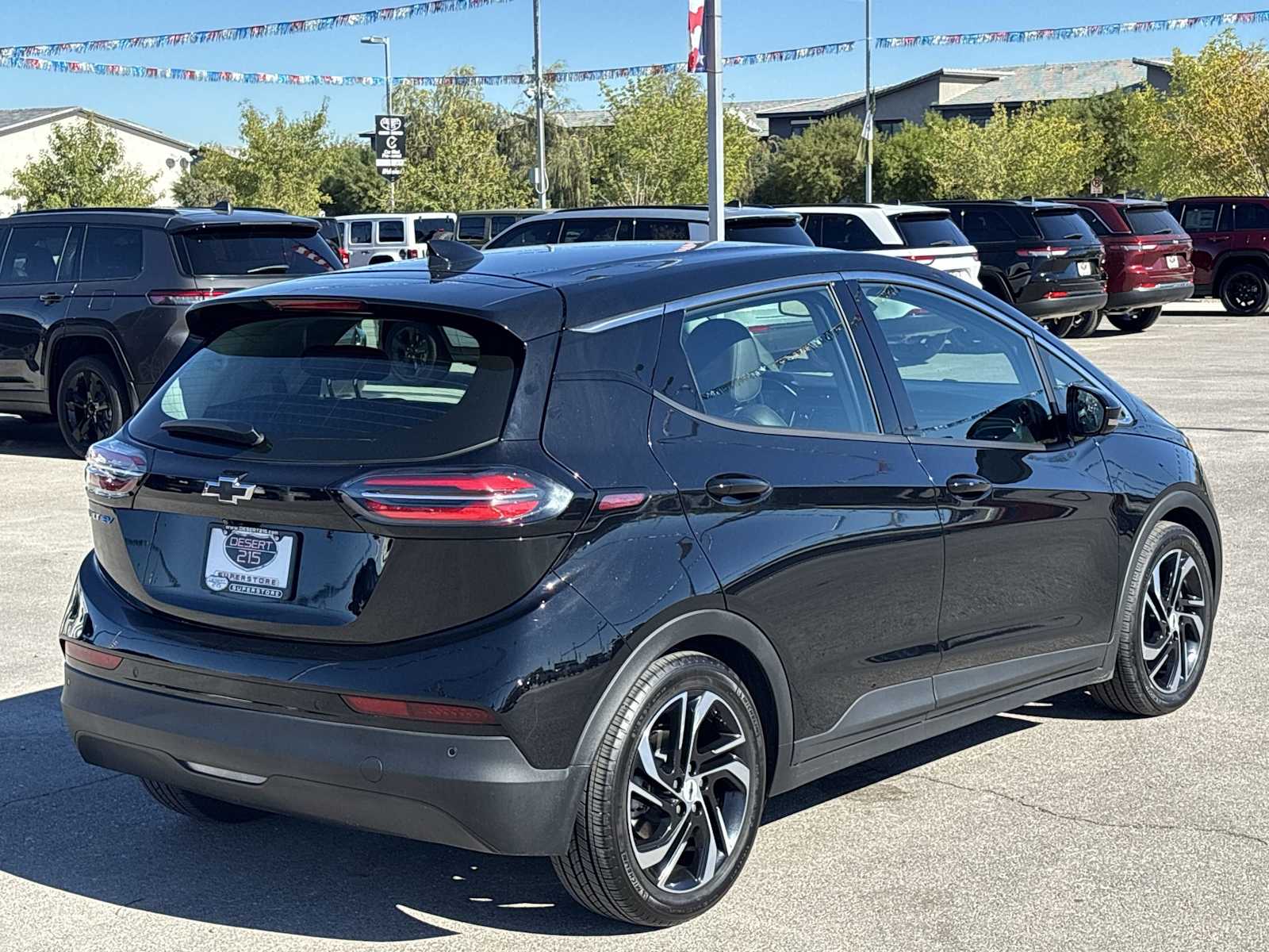 Thumbnail: 2023 Chevrolet Bolt EV - 9