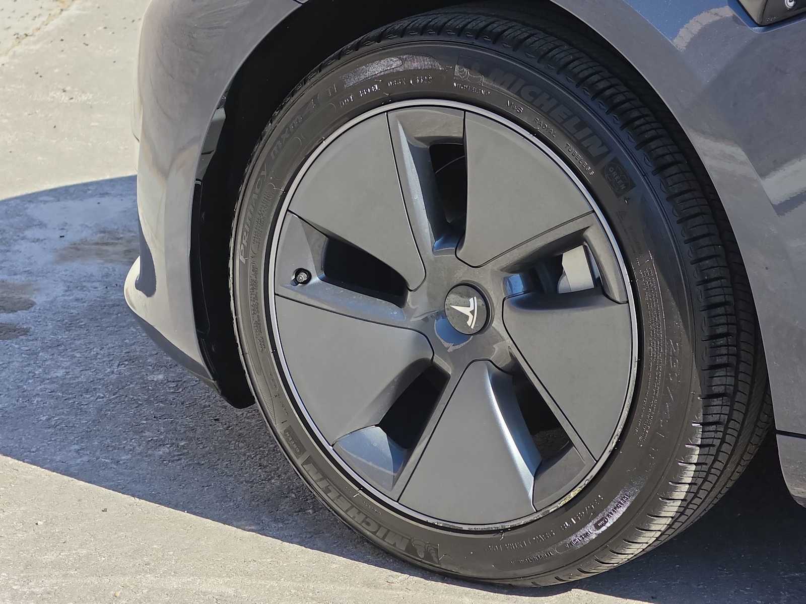 Thumbnail: 2023 Tesla Model 3 - 12