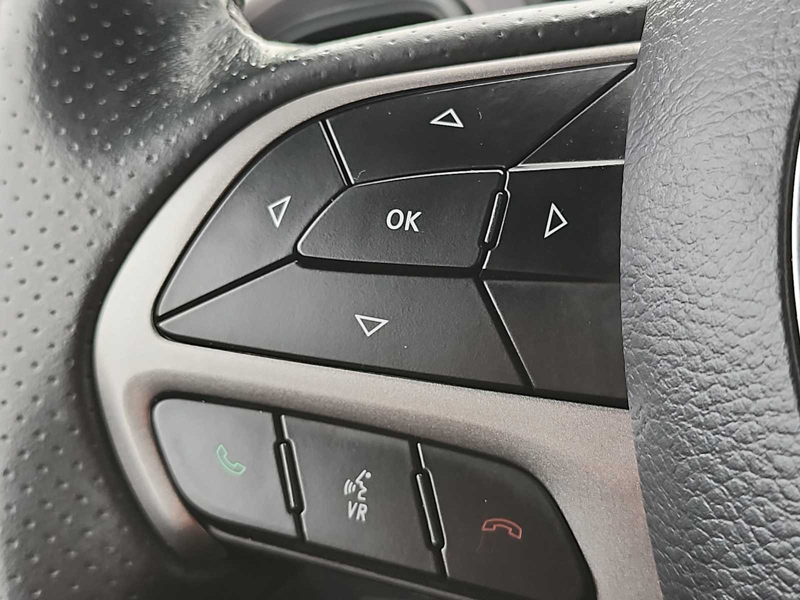 Thumbnail: 2019 Dodge Challenger - 29