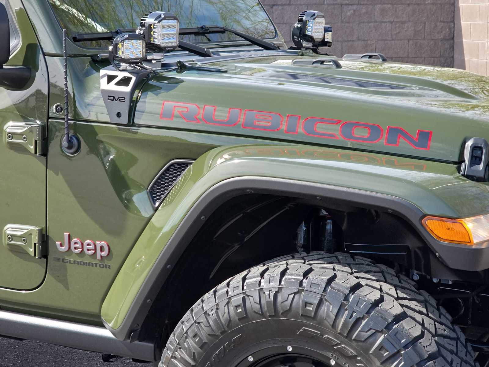 Thumbnail: 2023 Jeep Gladiator - 11