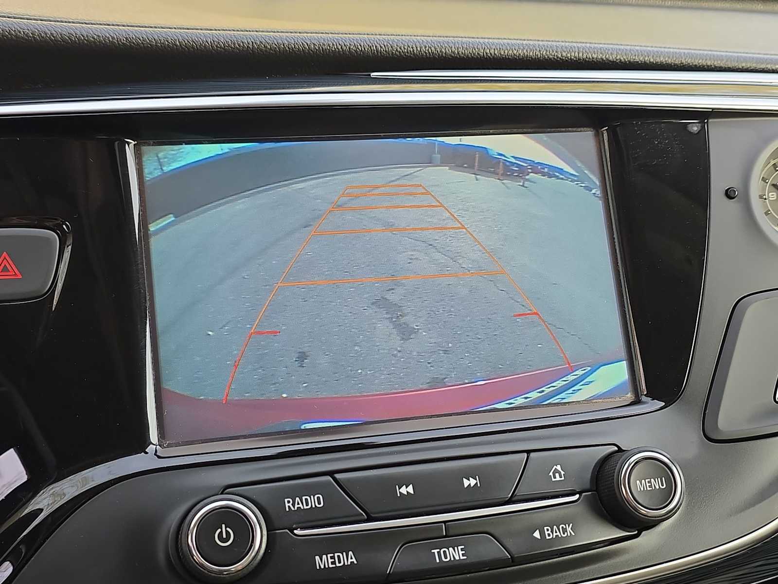 Thumbnail: 2017 Buick Envision - 25