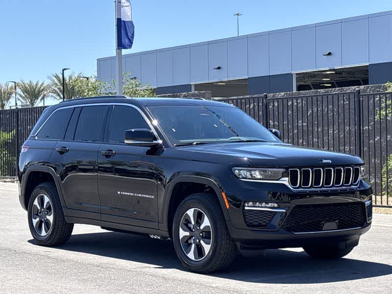 Thumbnail: 2025 Jeep Grand Cherokee - 2