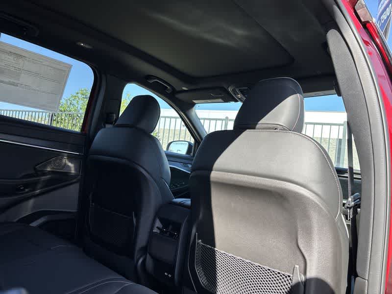 Thumbnail: 2025 Jeep Wagoneer S - 16