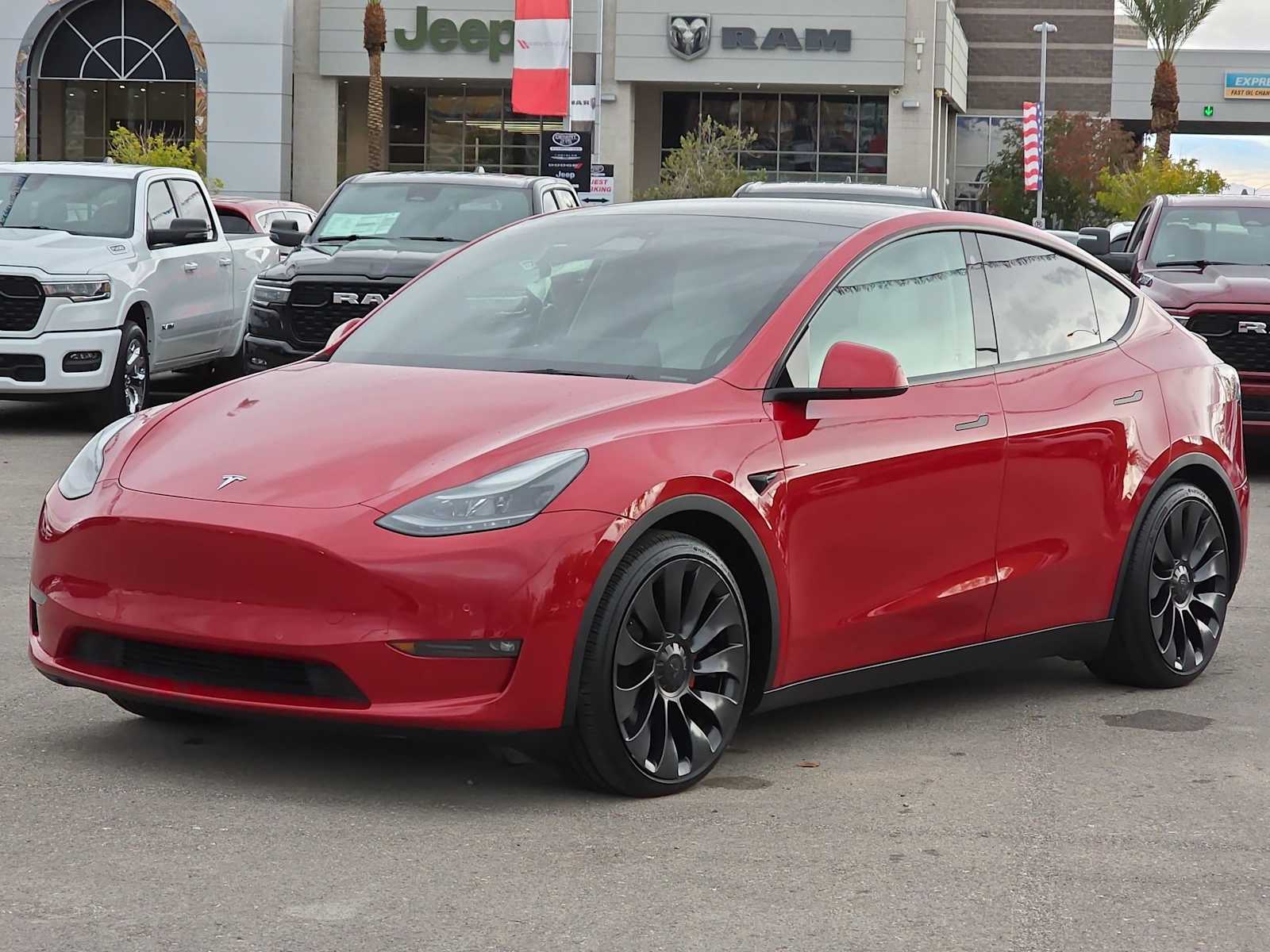 Thumbnail: 2022 Tesla Model Y - 5