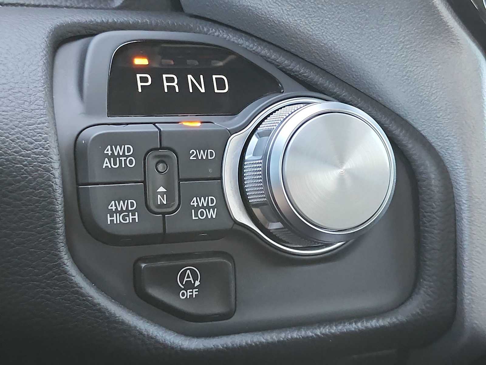 Thumbnail: 2025 RAM 1500 - 21