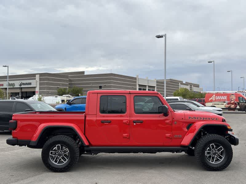 Thumbnail: 2025 Jeep Gladiator - 5