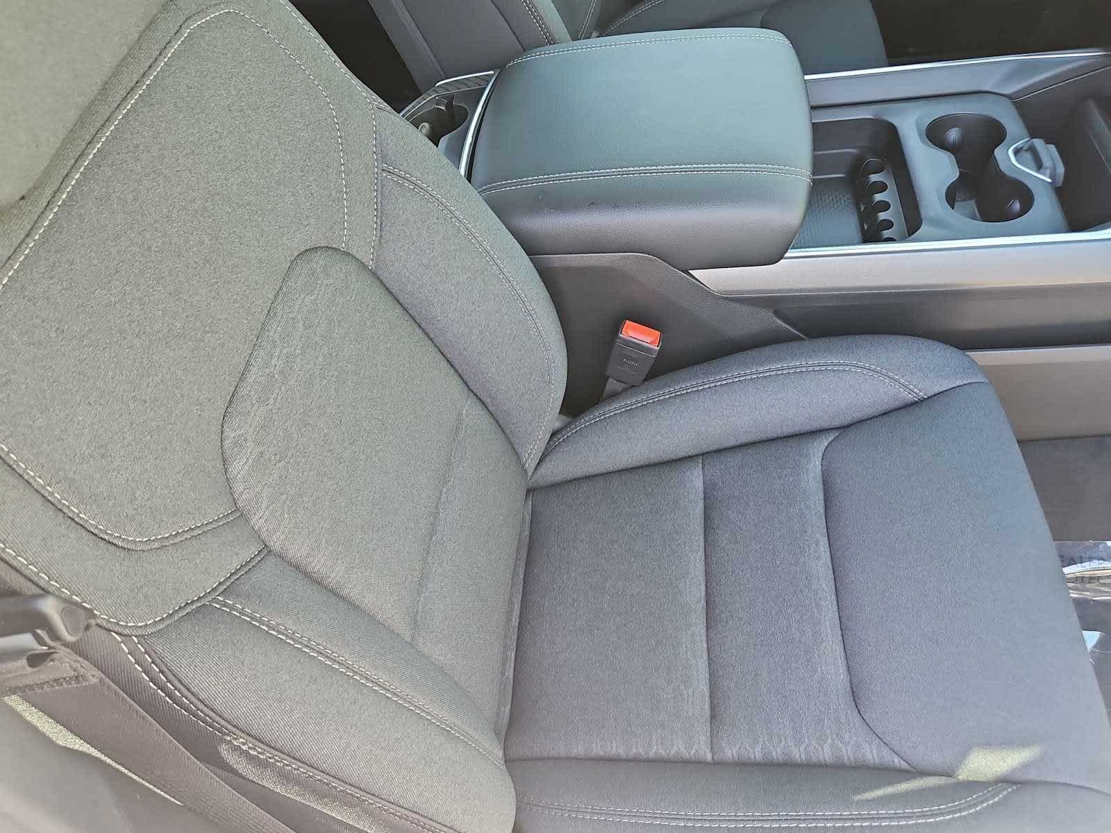 Thumbnail: 2026 RAM 1500 - 31