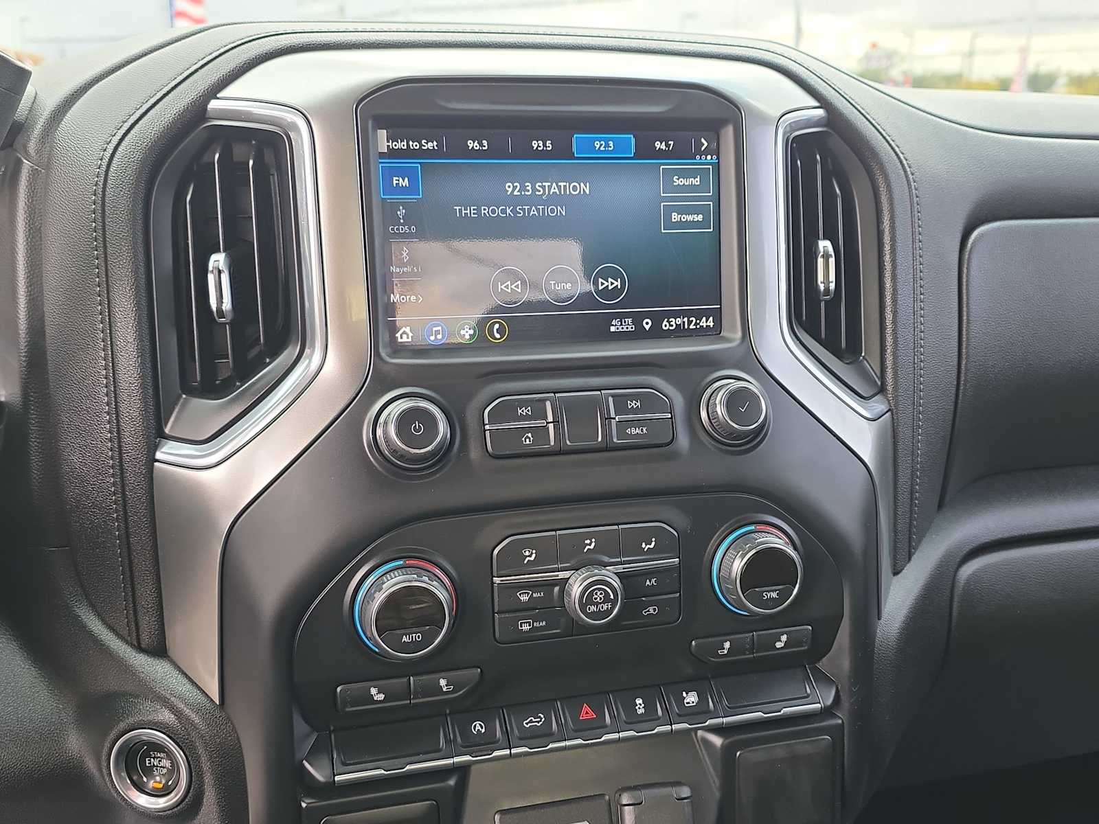 Thumbnail: 2020 Chevrolet Silverado 1500 - 15