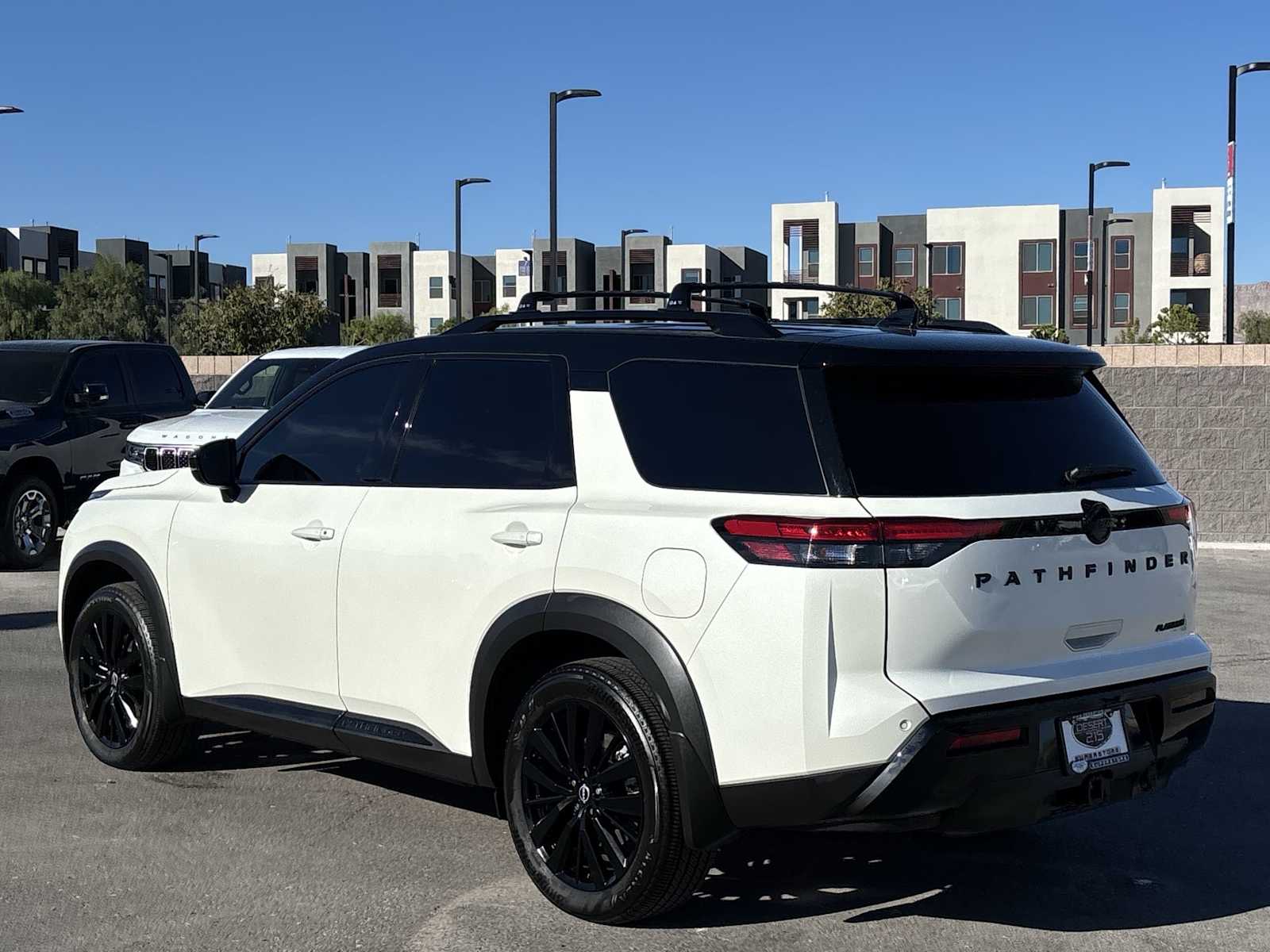 Thumbnail: 2024 Nissan Pathfinder - 7