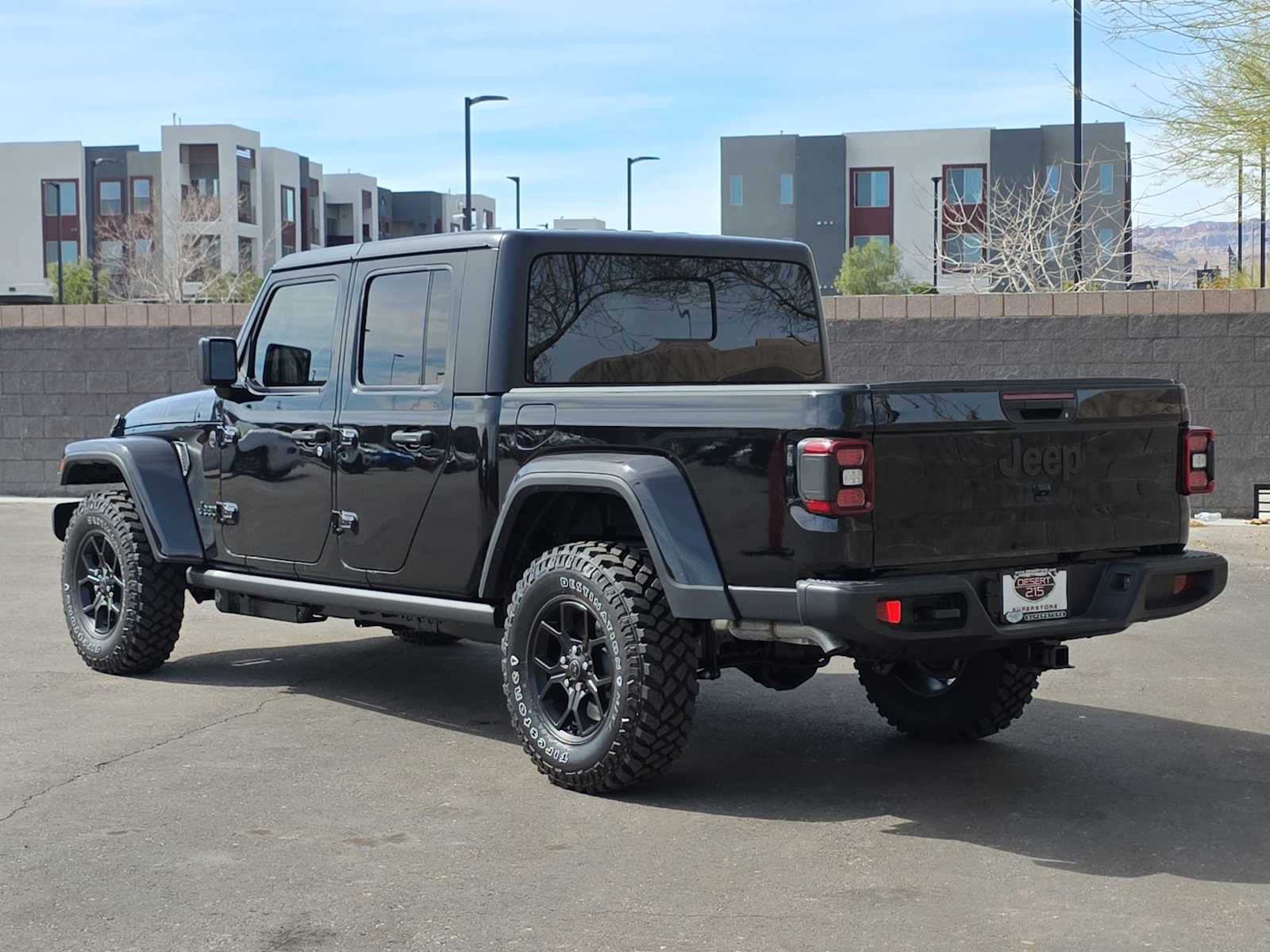 Thumbnail: 2026 Jeep Gladiator - 2