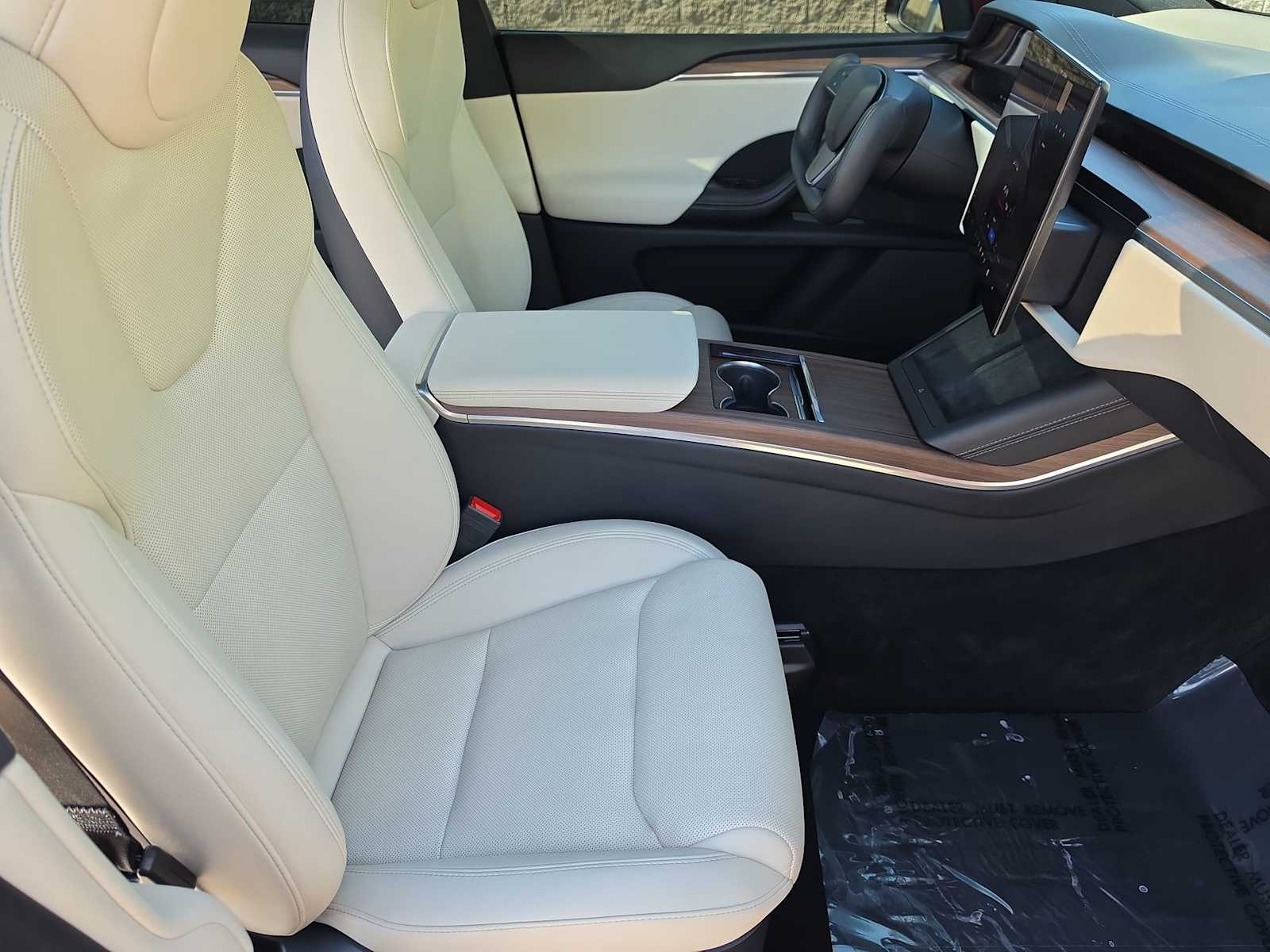 Thumbnail: 2024 Tesla Model X - 19