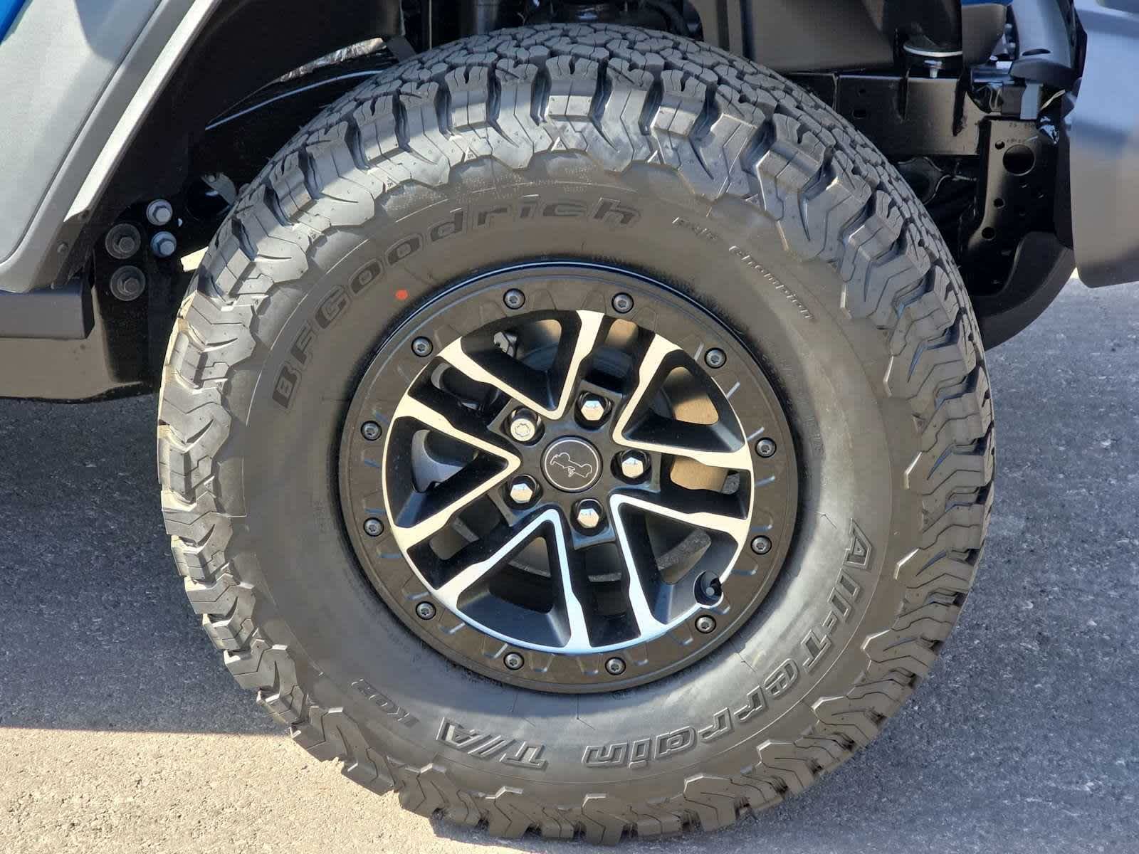 Thumbnail: 2026 Jeep Wrangler - 12