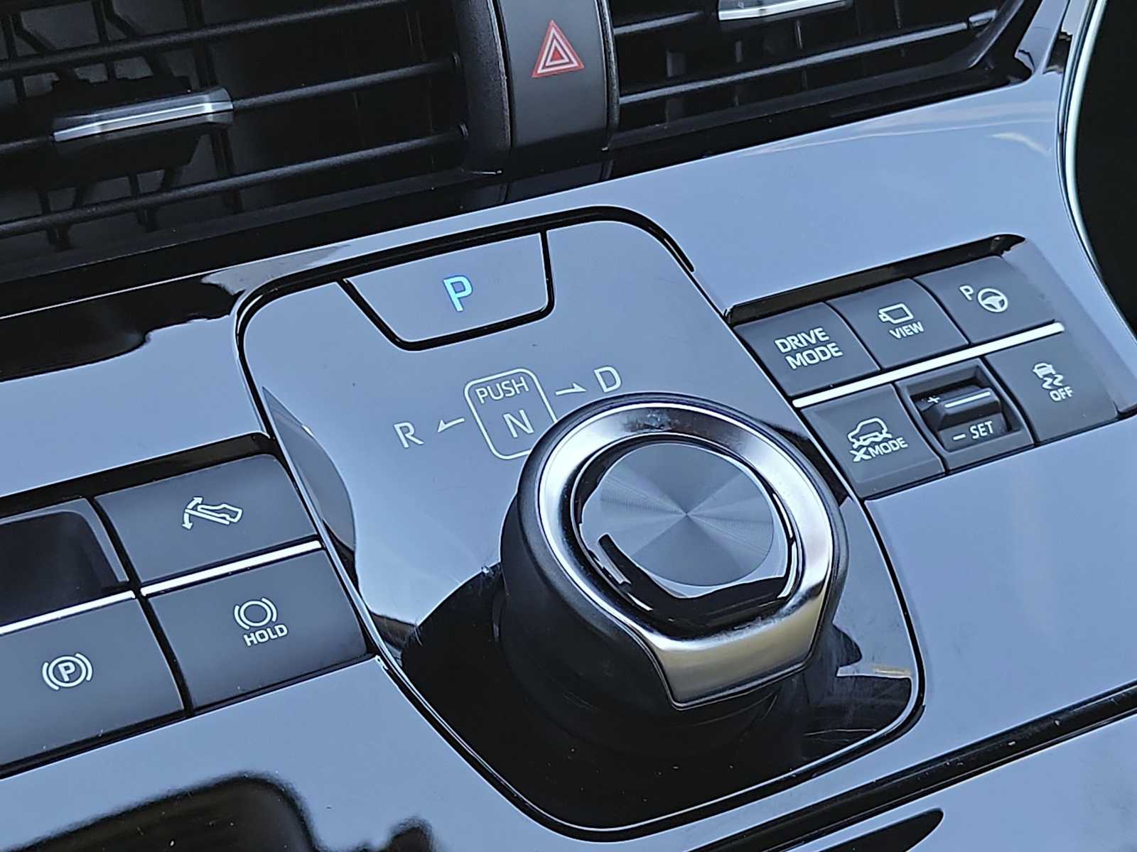 Thumbnail: 2024 Subaru Solterra - 21