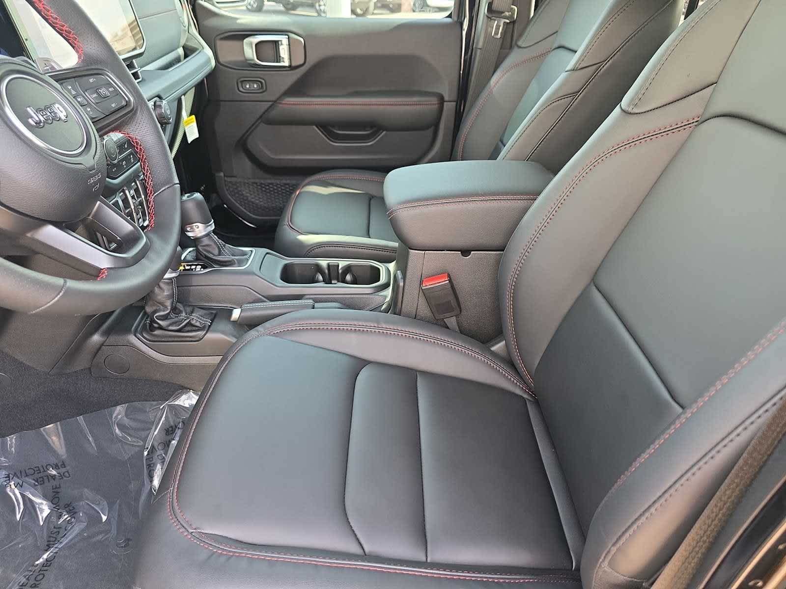 Thumbnail: 2026 Jeep Wrangler - 15