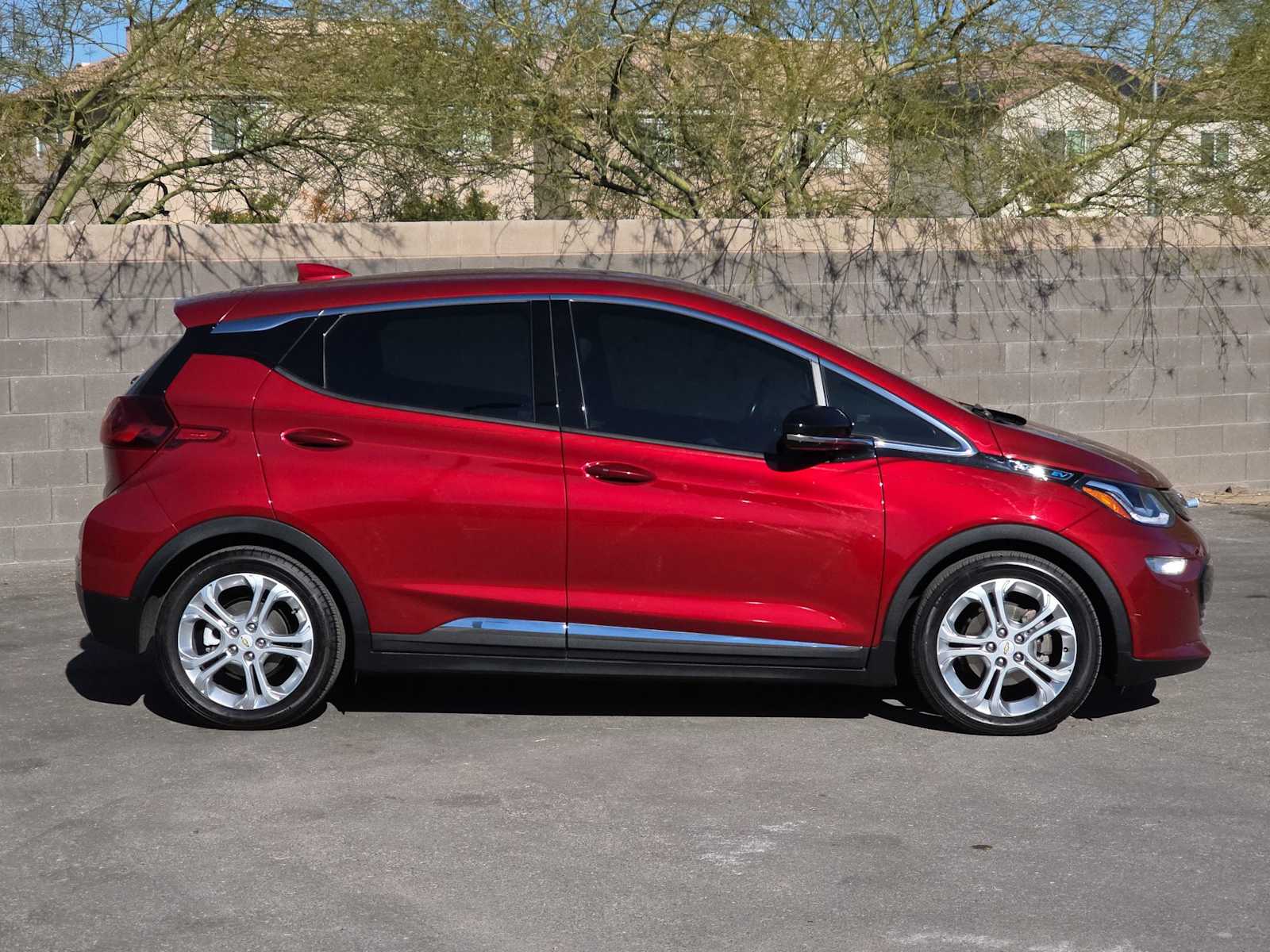 Thumbnail: 2020 Chevrolet Bolt EV - 10