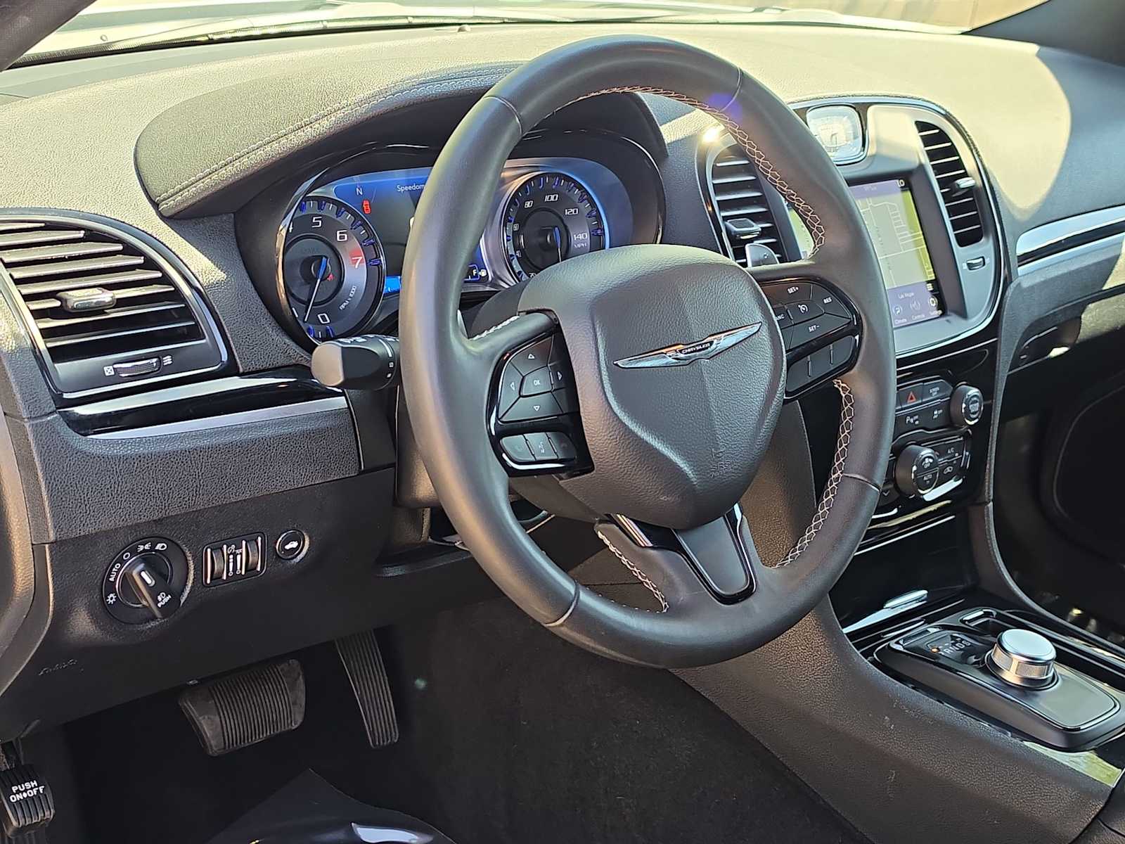 Thumbnail: 2023 Chrysler 300 - 2