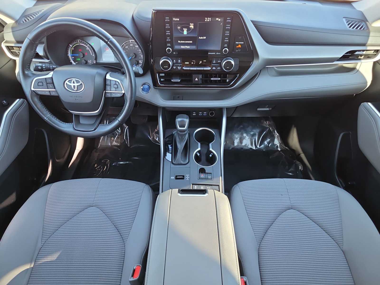 Thumbnail: 2022 Toyota Highlander - 14