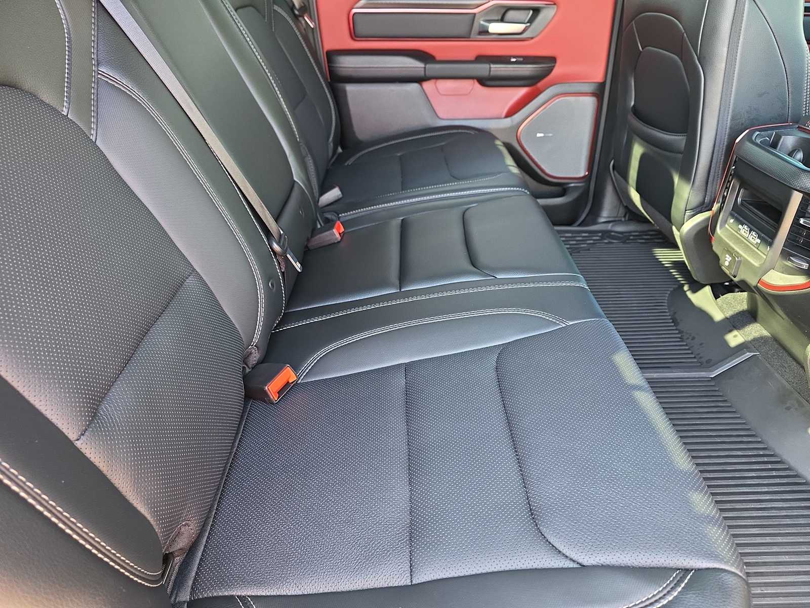 Thumbnail: 2025 RAM 1500 - 16