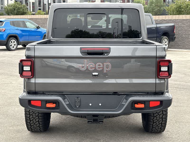 Thumbnail: 2025 Jeep Gladiator - 7