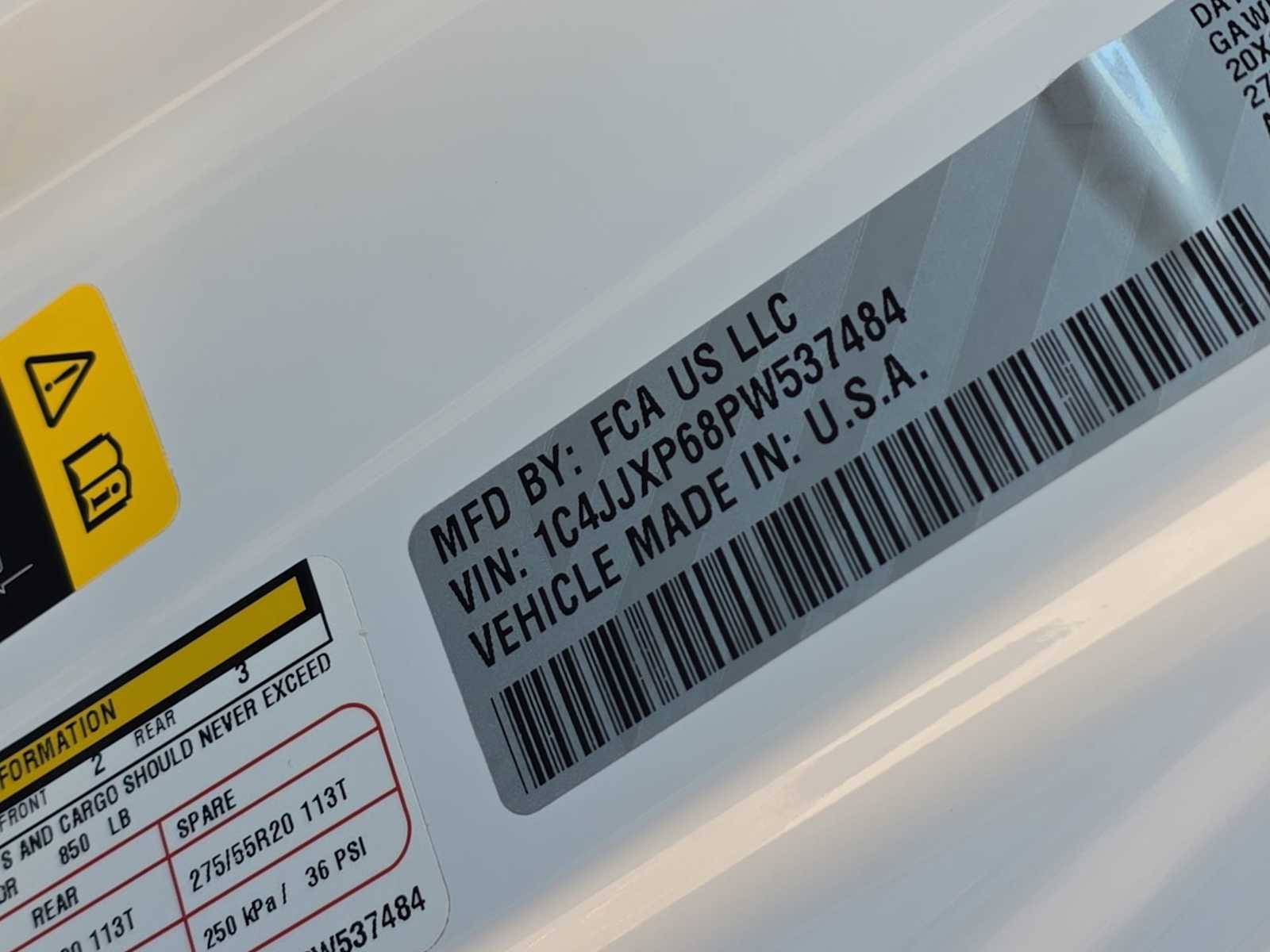 Thumbnail: 2023 Jeep Wrangler - 22