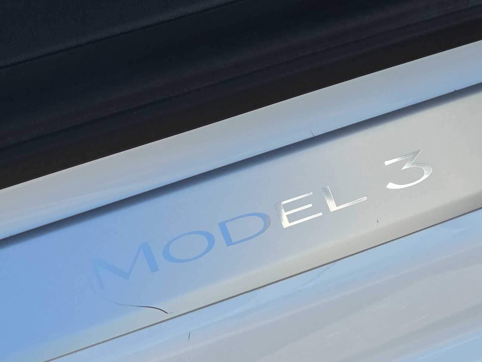 Thumbnail: 2020 Tesla Model 3 - 11