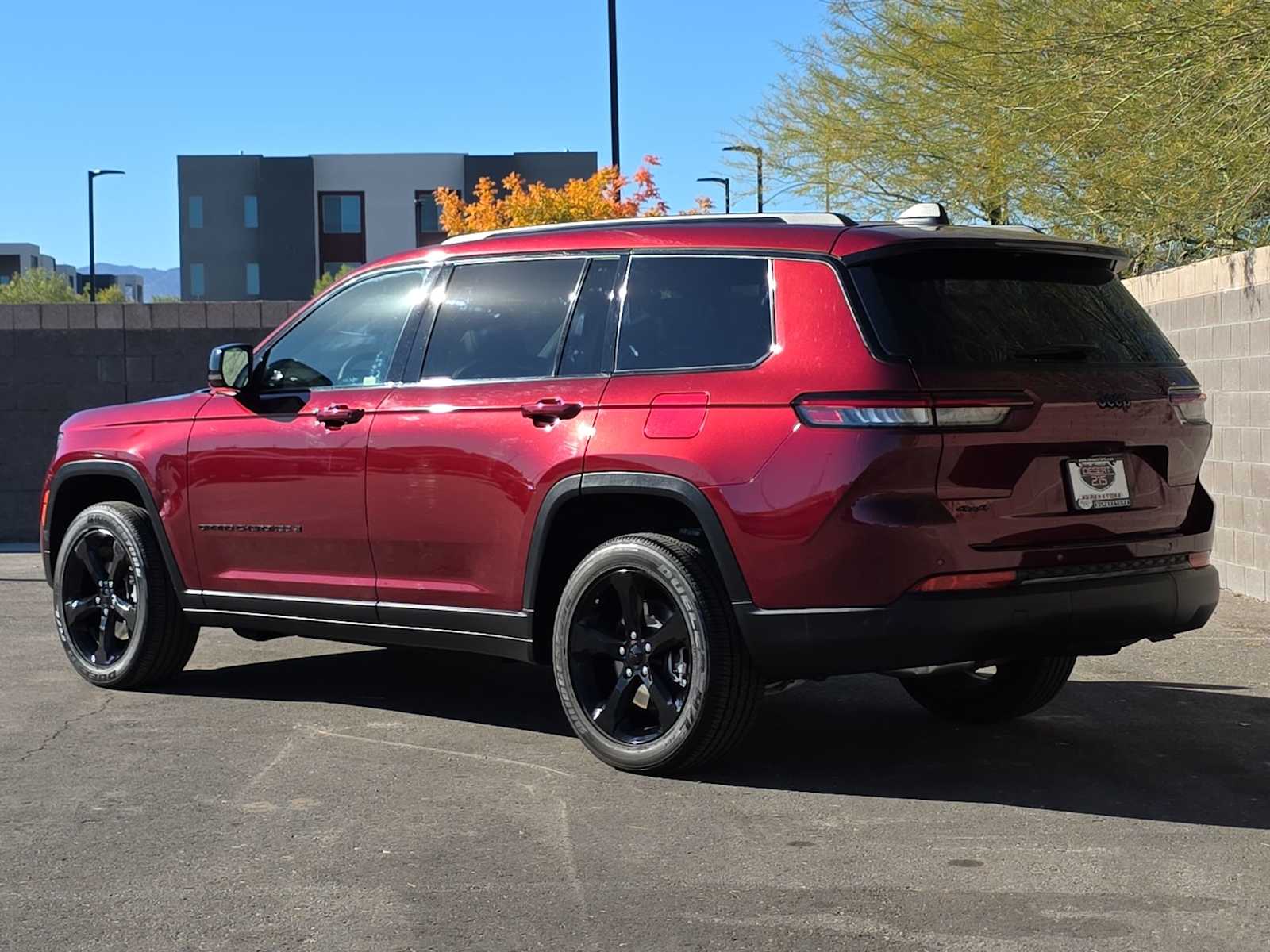 Thumbnail: 2024 Jeep Grand Cherokee L - 7