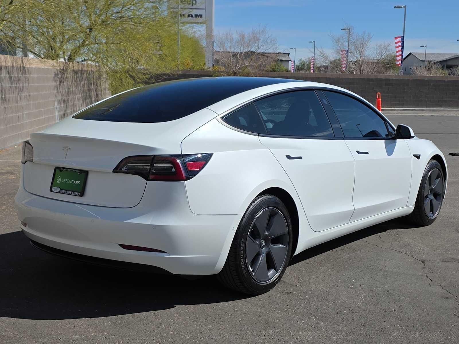 Thumbnail: 2021 Tesla Model 3 - 9