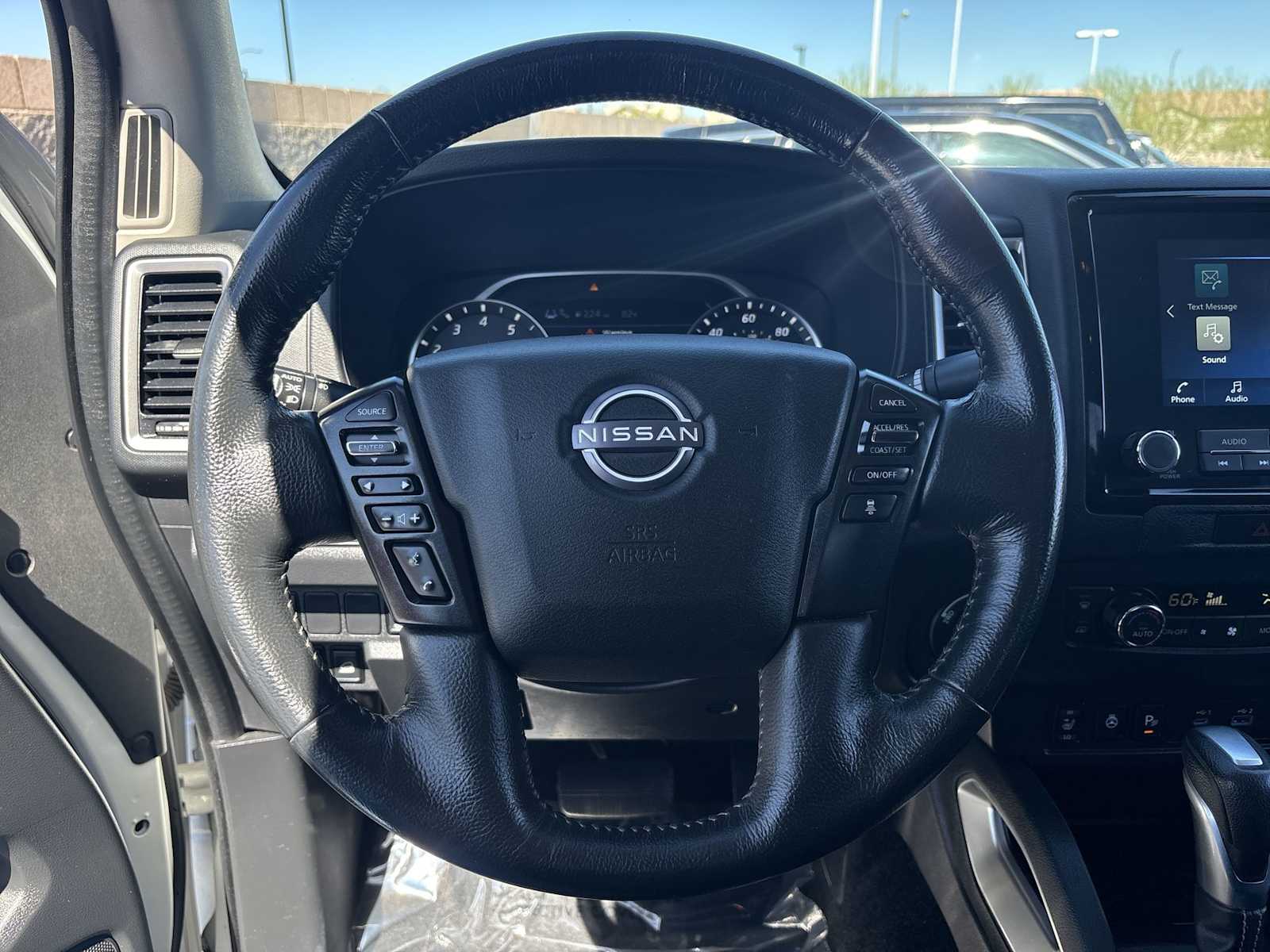 Thumbnail: 2022 Nissan Frontier - 15