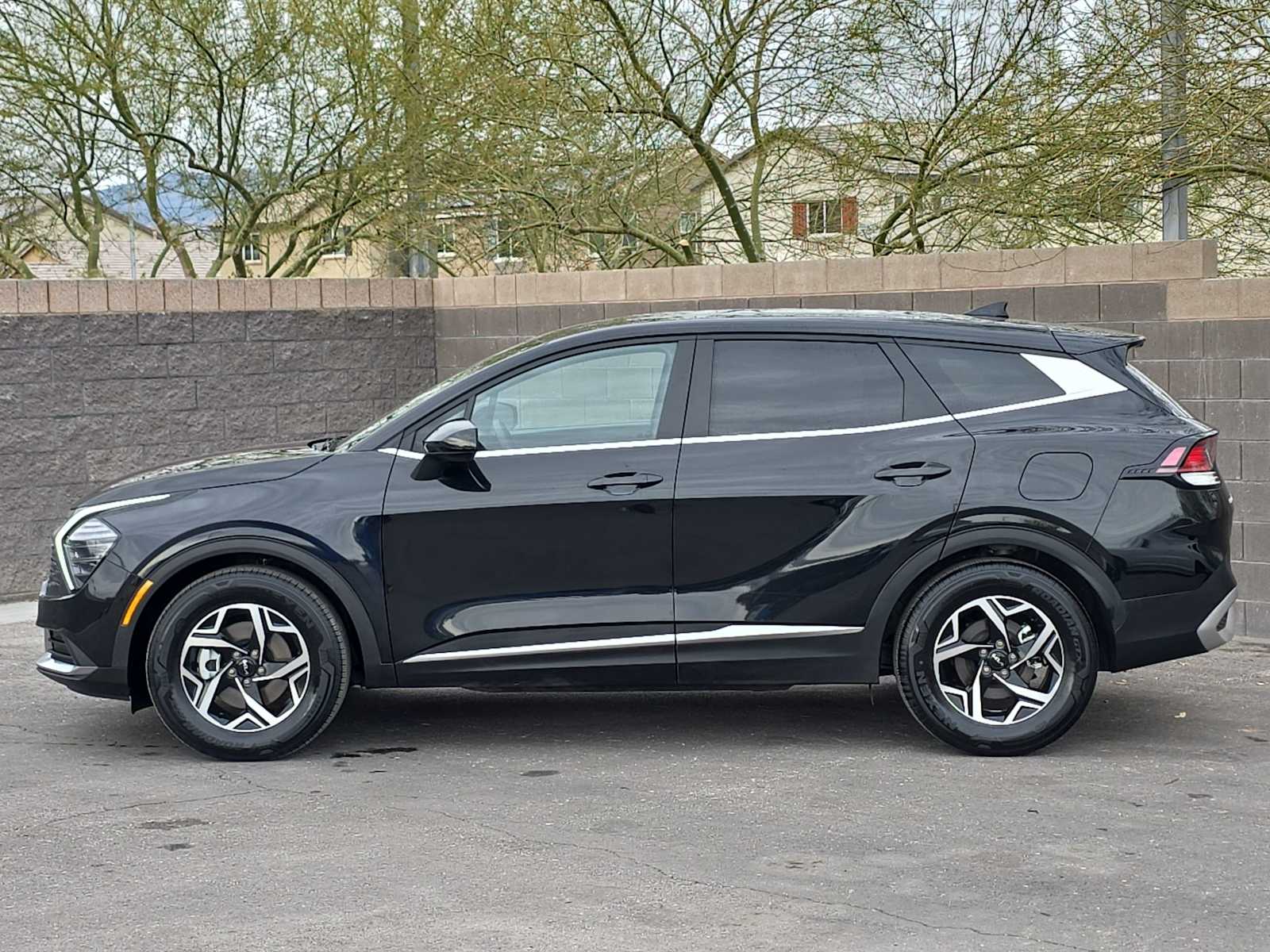 Thumbnail: 2024 Kia Sportage - 6