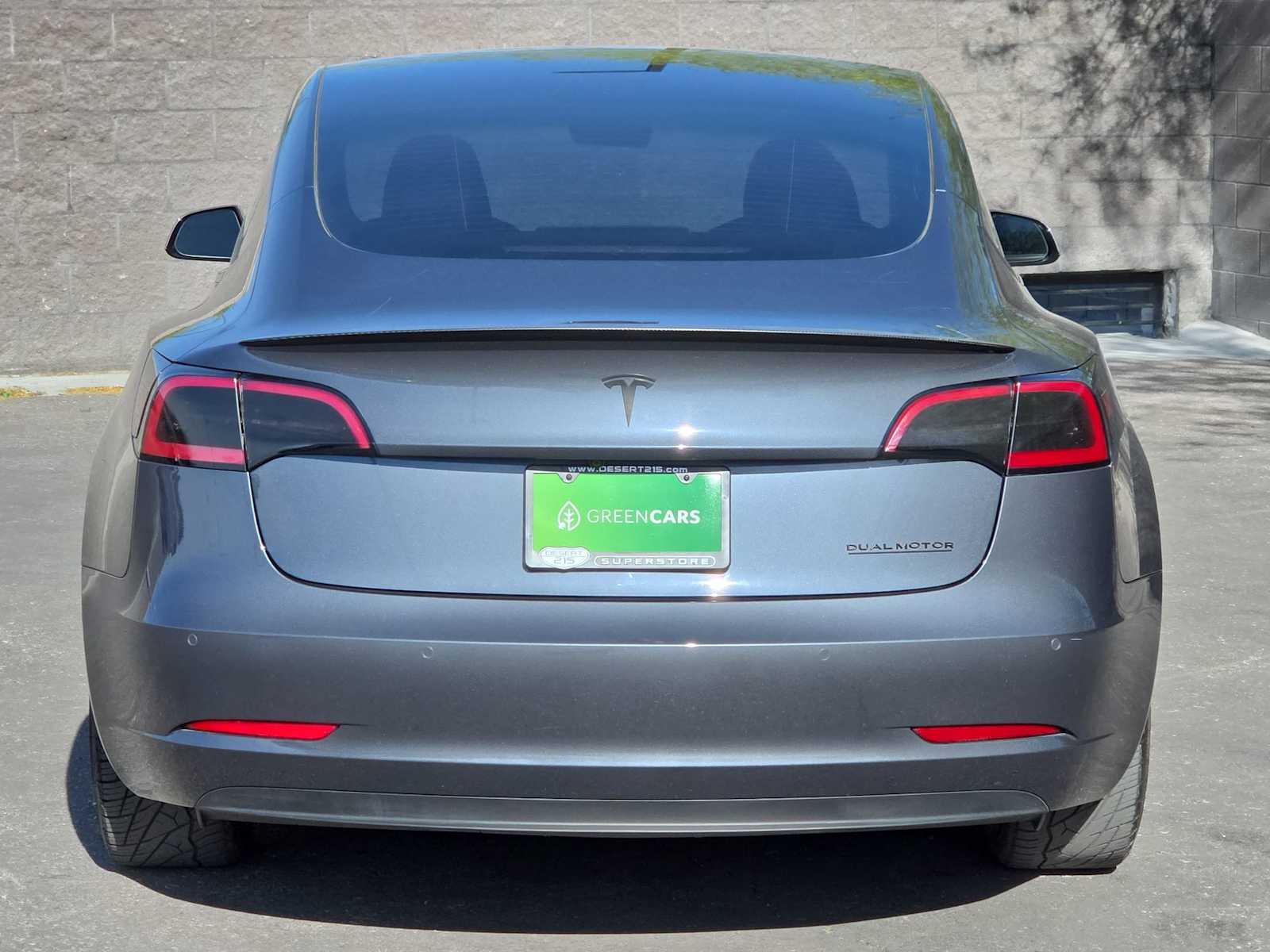 Thumbnail: 2022 Tesla Model 3 - 7